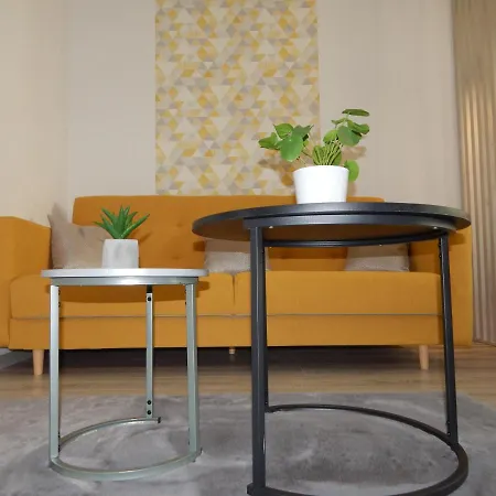 Pisztacia 2020 Apartament